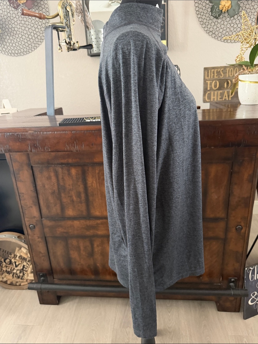 Men's Rabbit Long Sleeve Half-Zip Performance Pullover - Gray - Picture 5 of 12